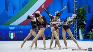 aa q japan jpn ph simone ferraro sfa06813 copia